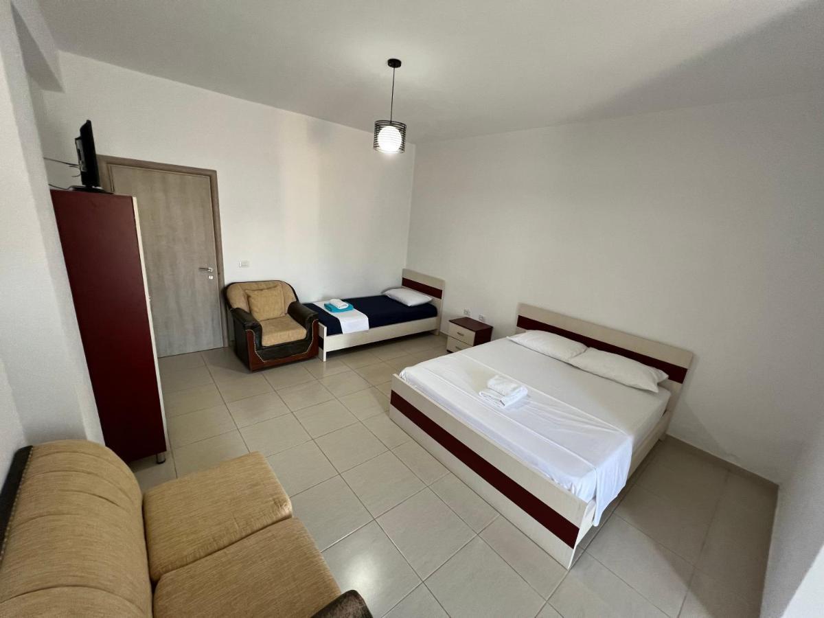 Liel Apartments Ksamil Bagian luar foto