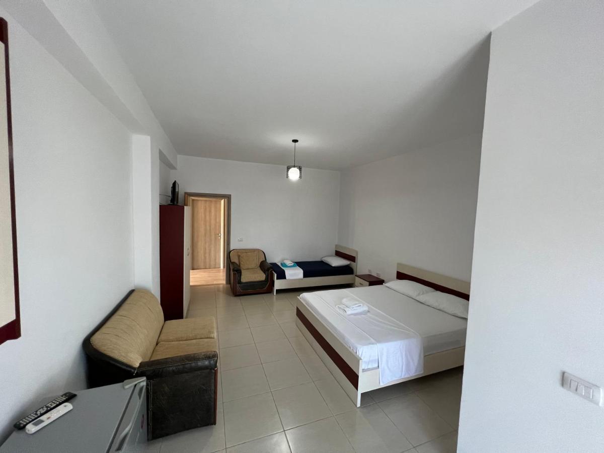 Liel Apartments Ksamil Bagian luar foto