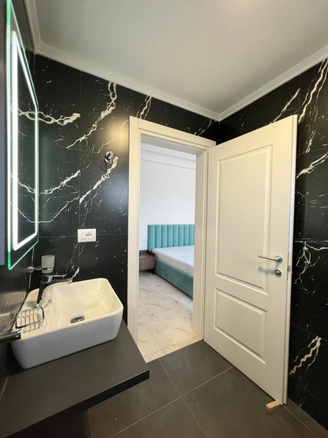 Liel Apartments Ksamil Bagian luar foto