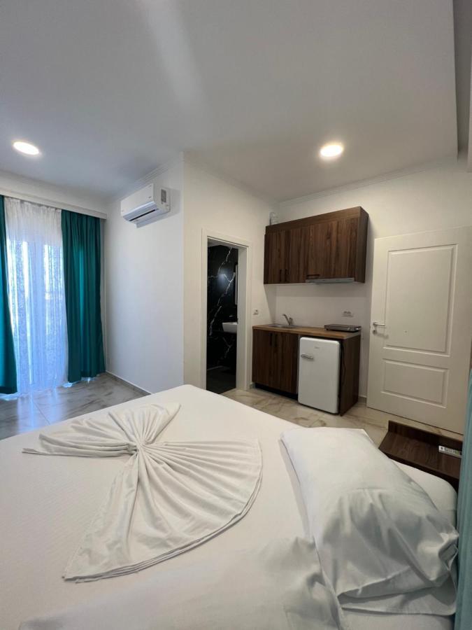 Liel Apartments Ksamil Bagian luar foto