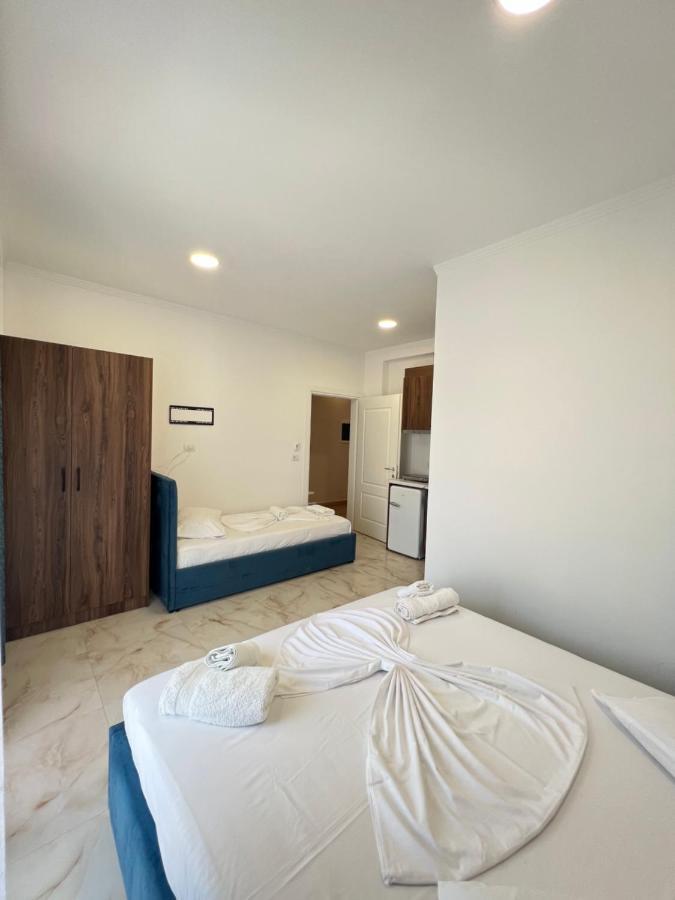 Liel Apartments Ksamil Bagian luar foto