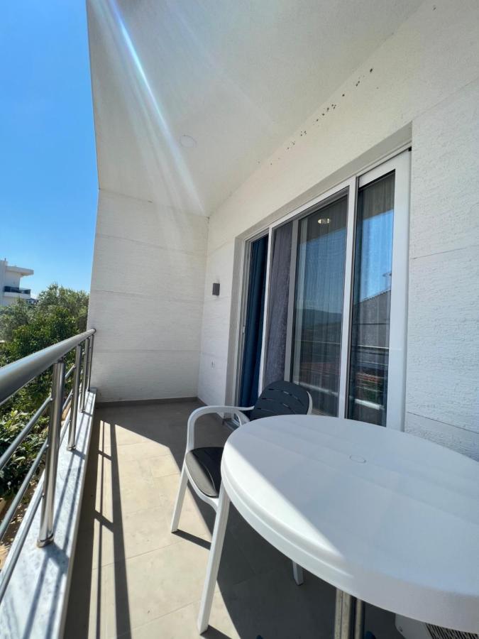 Liel Apartments Ksamil Bagian luar foto
