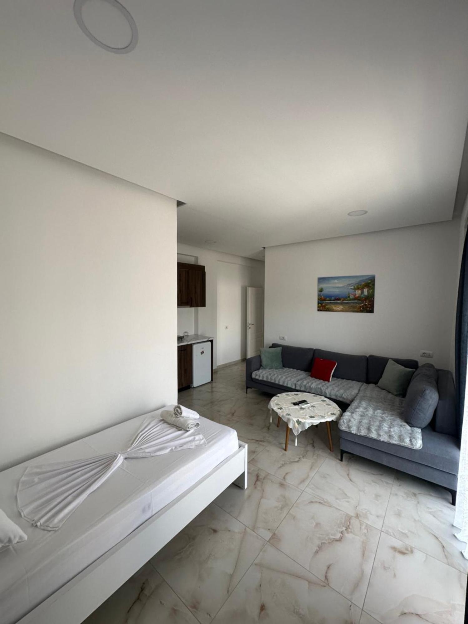 Liel Apartments Ksamil Bagian luar foto