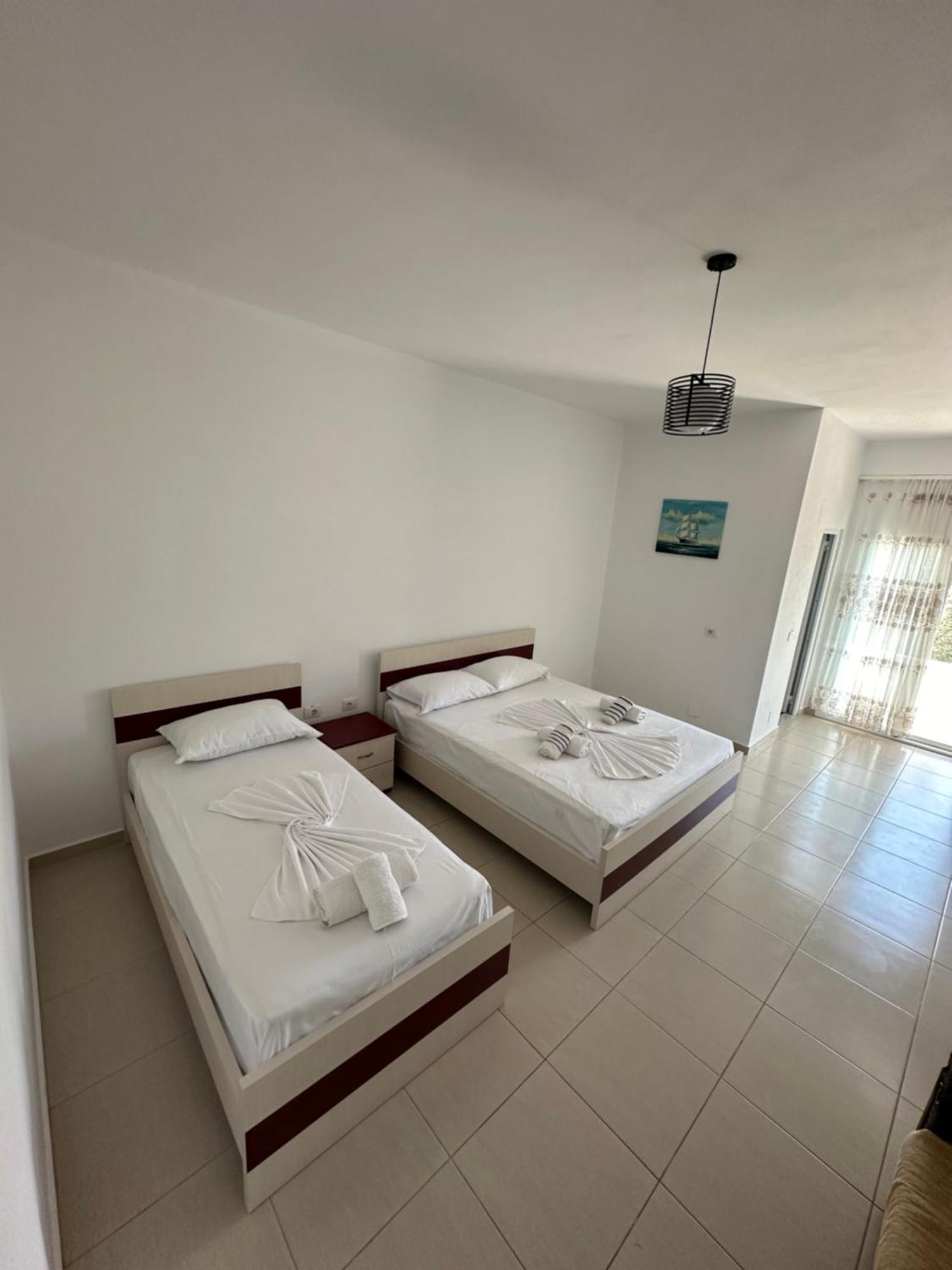 Liel Apartments Ksamil Bagian luar foto