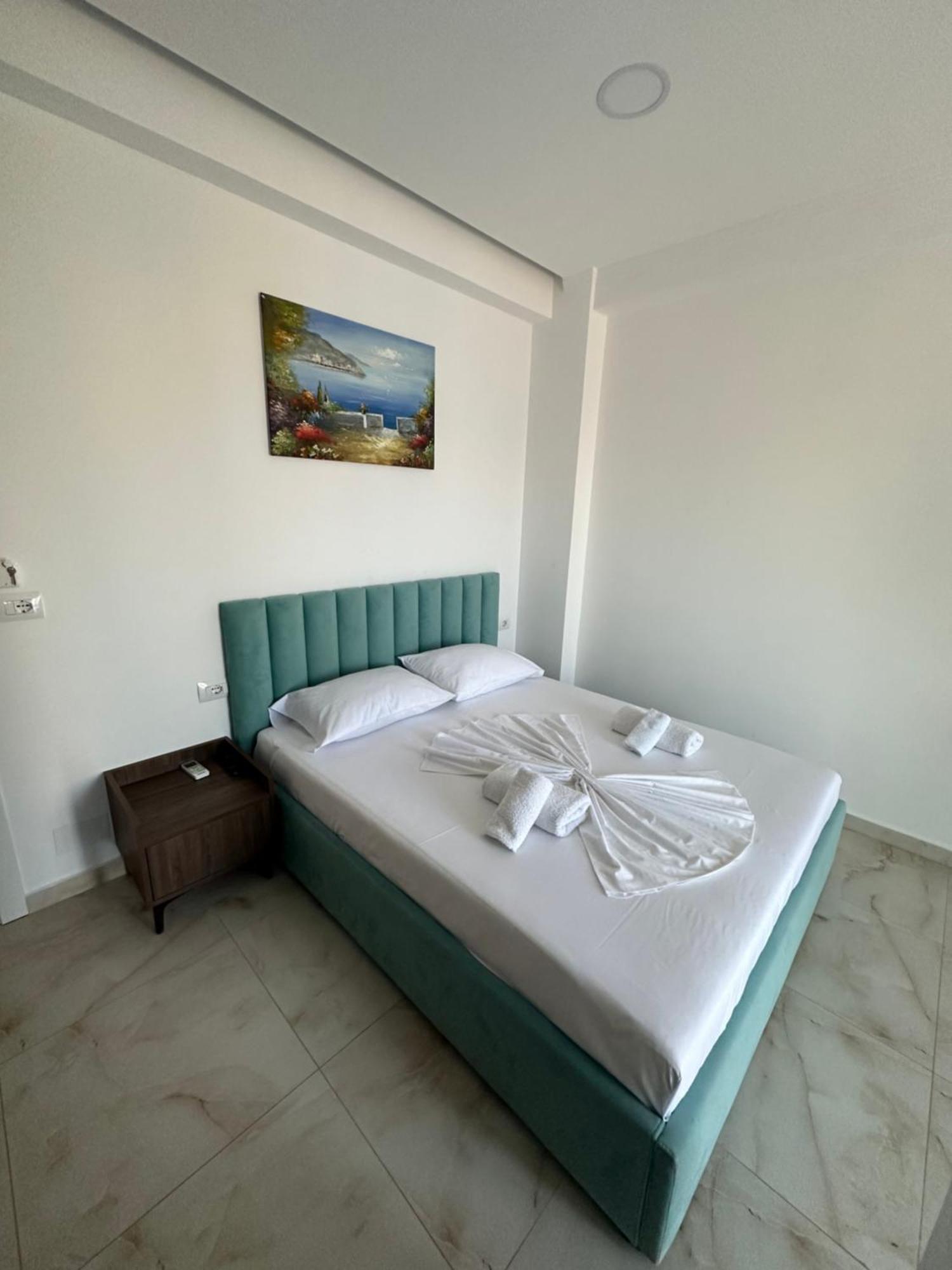 Liel Apartments Ksamil Bagian luar foto